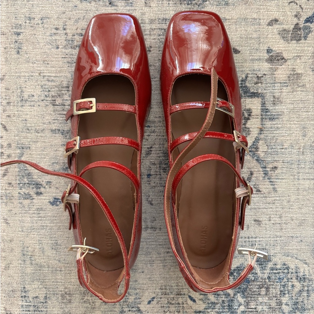 ALOHAS Burgundy Patent Leather Flats